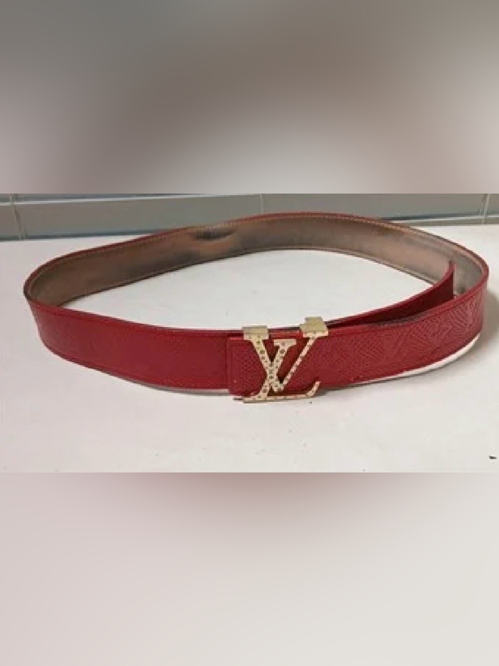 🔥🔥Louis Vuitton Red leather belt with metal LV buckle